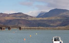 Barmouth Lyons Sunnysands 346